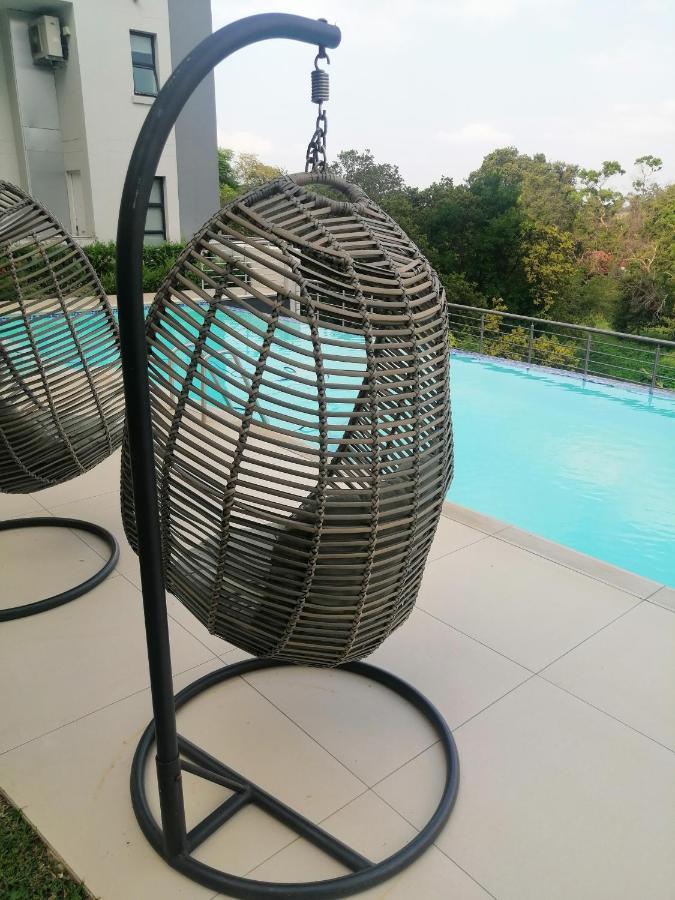 Regency Apartment Hotel Menlyn Pretoria-Noord Exterior foto